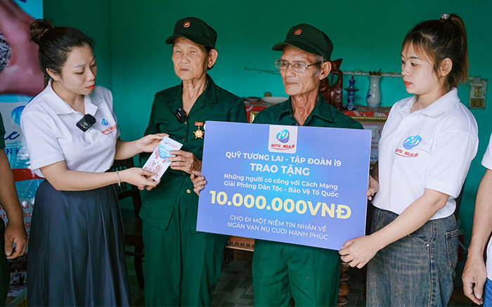 Biểu tượng hỗ trợ khách hàng 24/7, thể hiện dịch vụ chăm sóc khách hàng liên tục của 999 Bet.